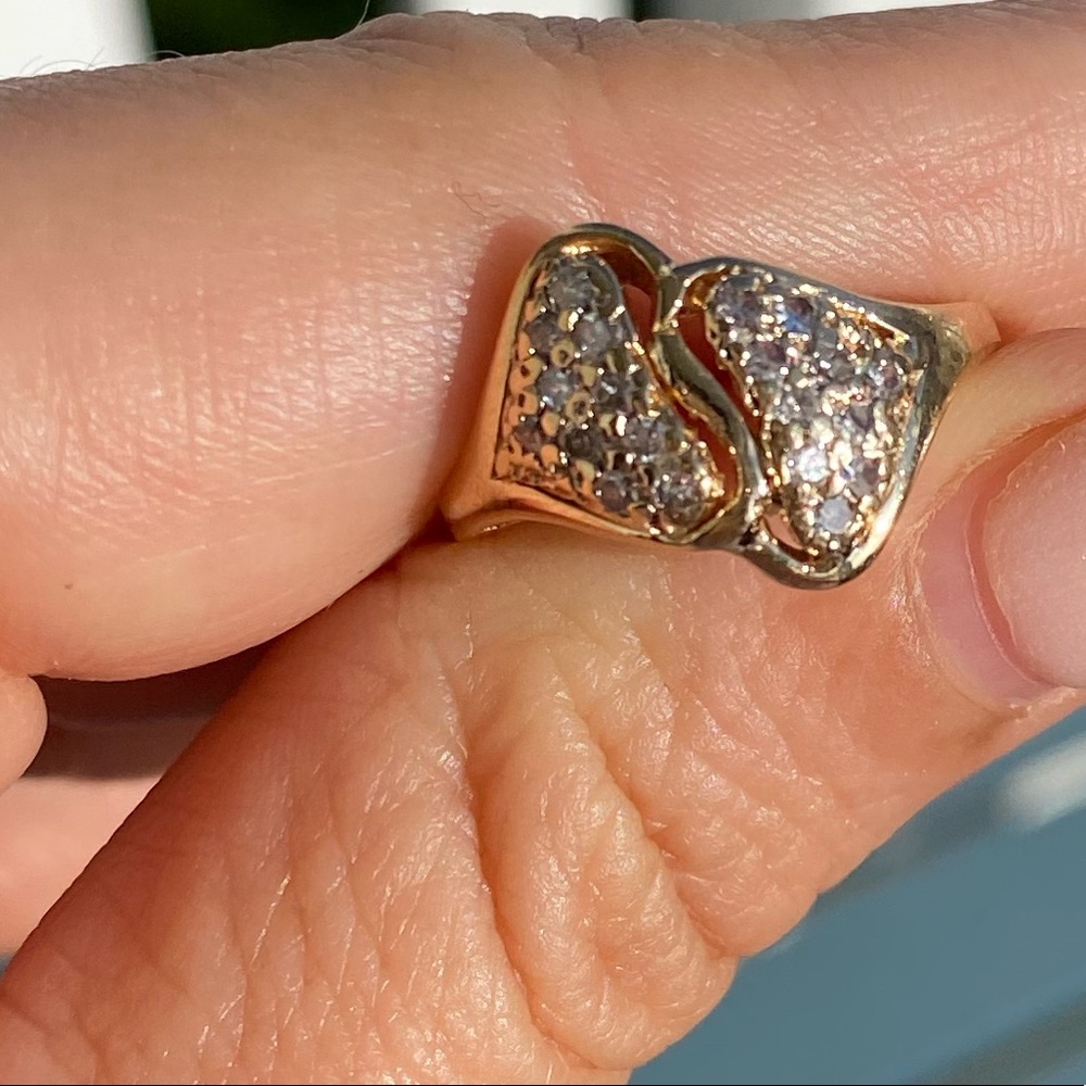 1/10 Carat Diamond Double Heart Infinity Ring